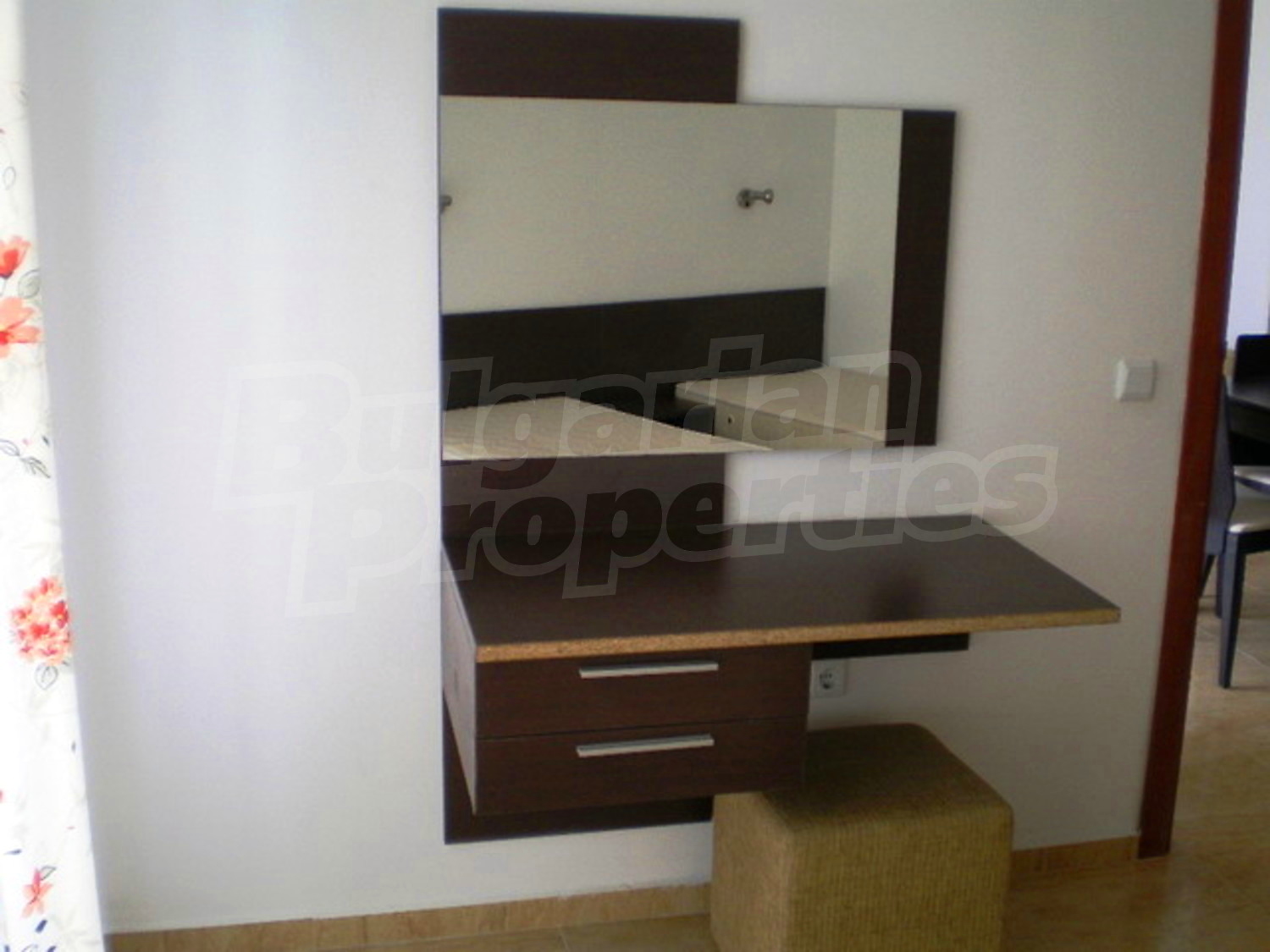 Gallery Picture 17