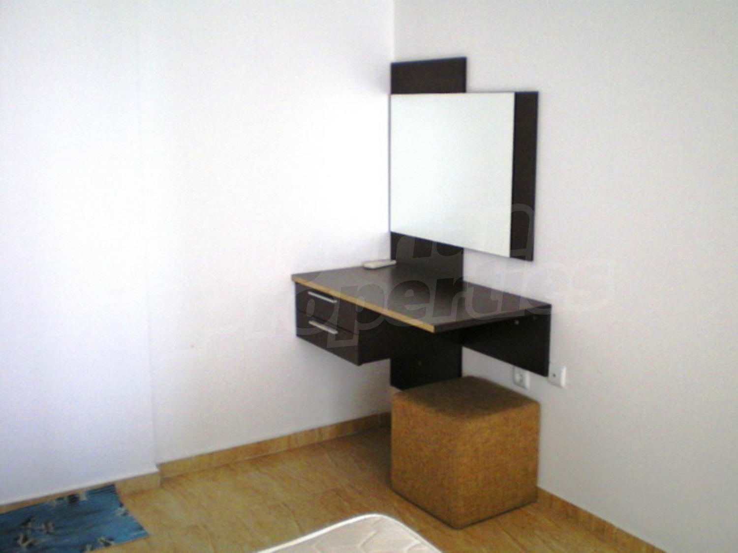 Gallery Picture 20