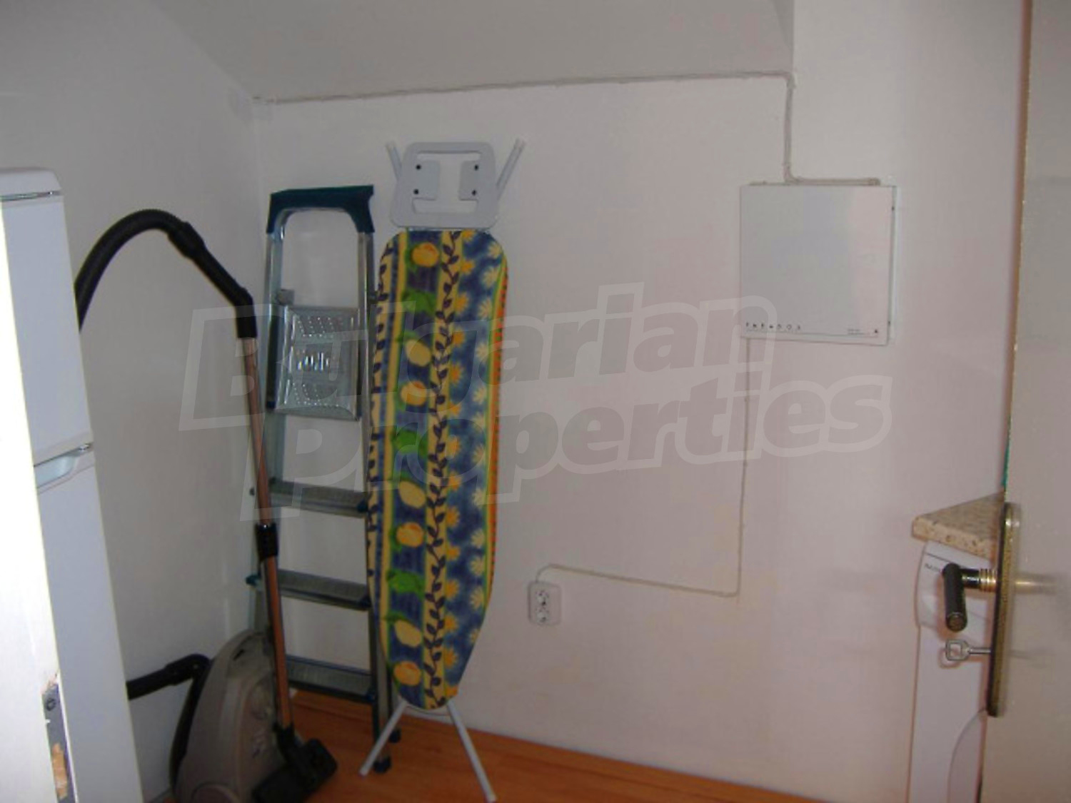 Gallery Picture 9