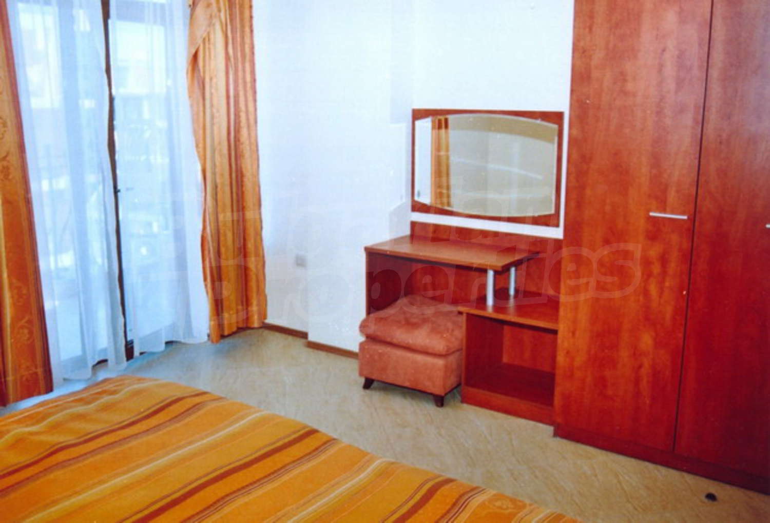Gallery Picture 6