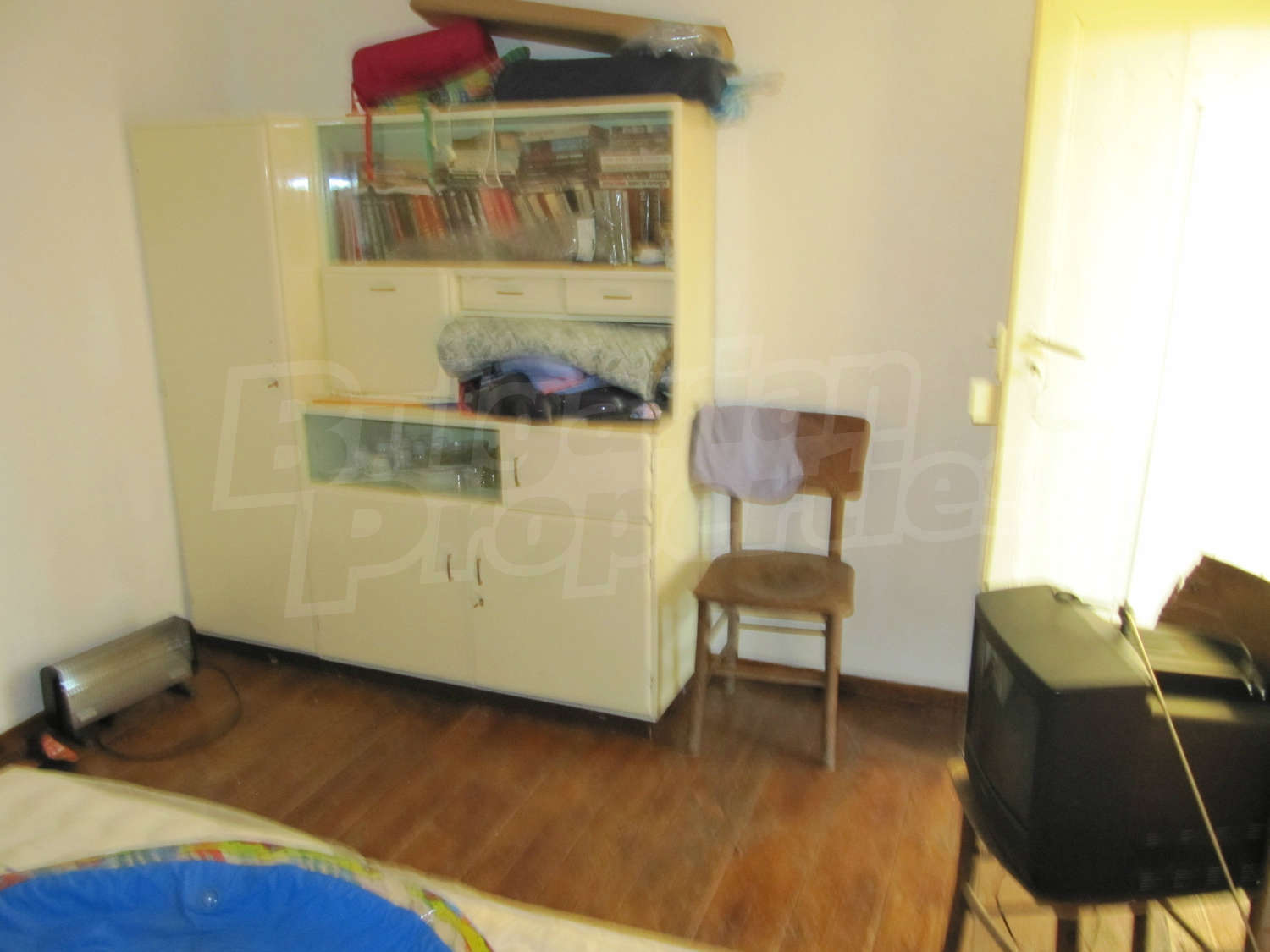 Gallery Picture 10
