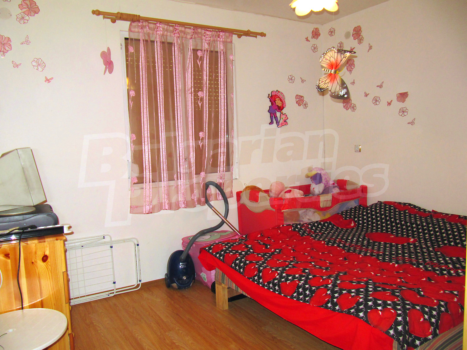 Gallery Picture 12