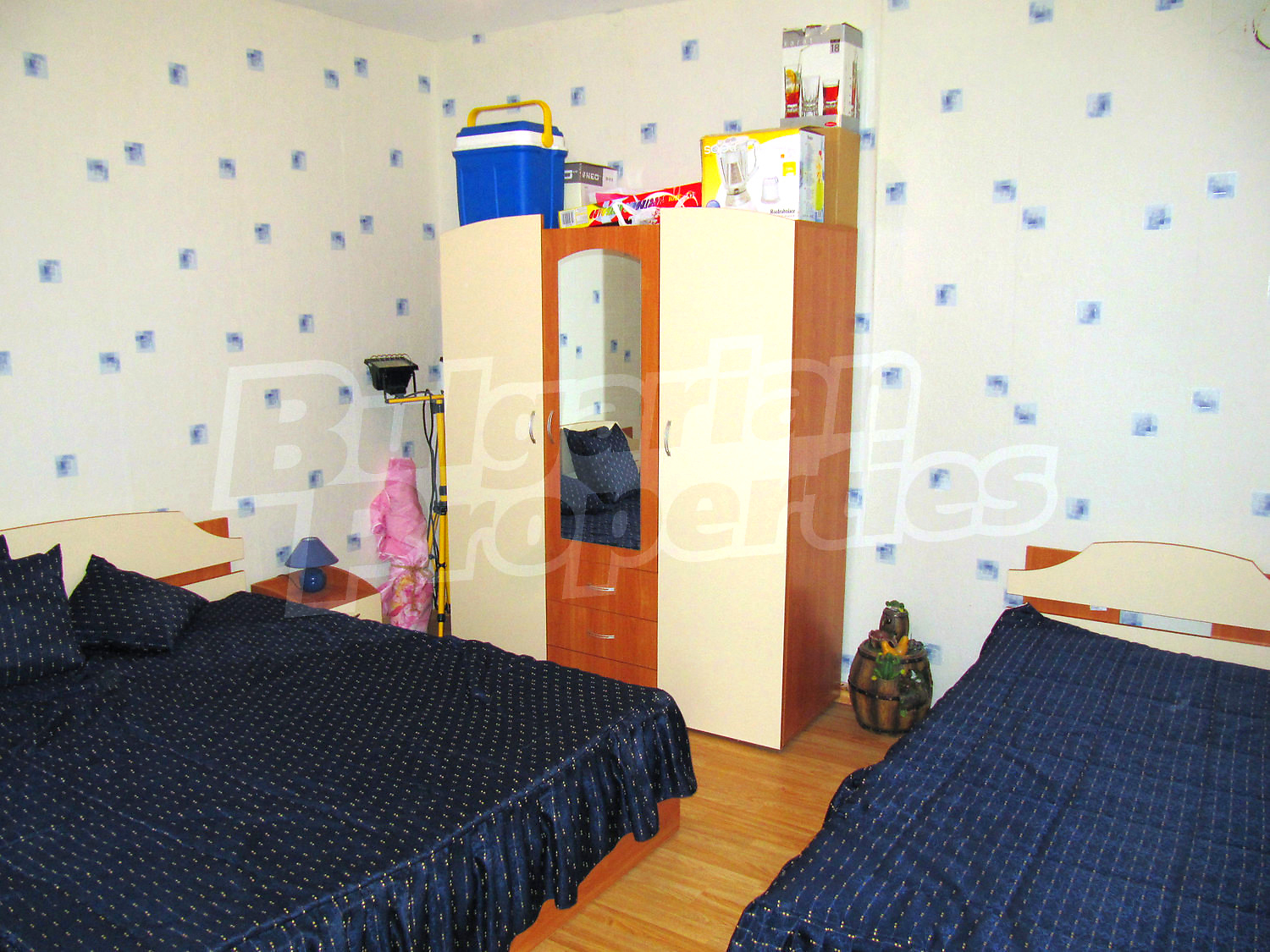 Gallery Picture 17