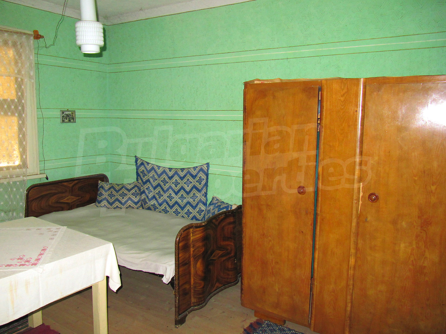 Gallery Picture 9