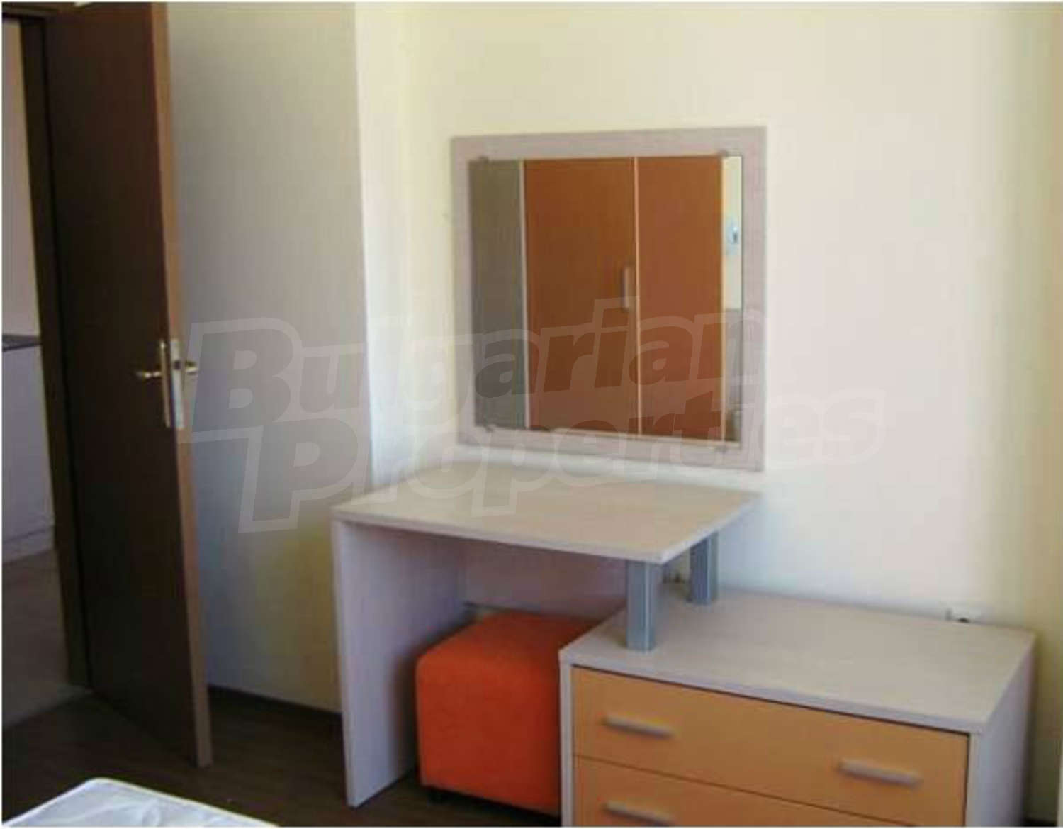 Gallery Picture 7
