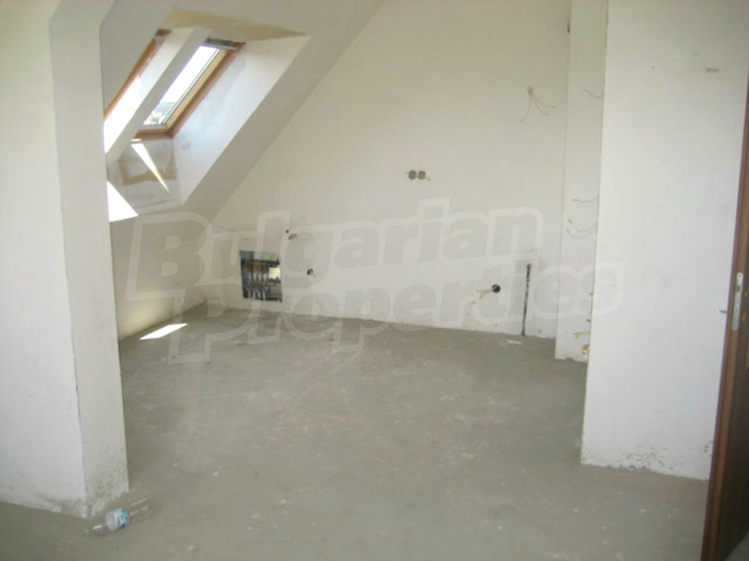 Gallery Picture 4