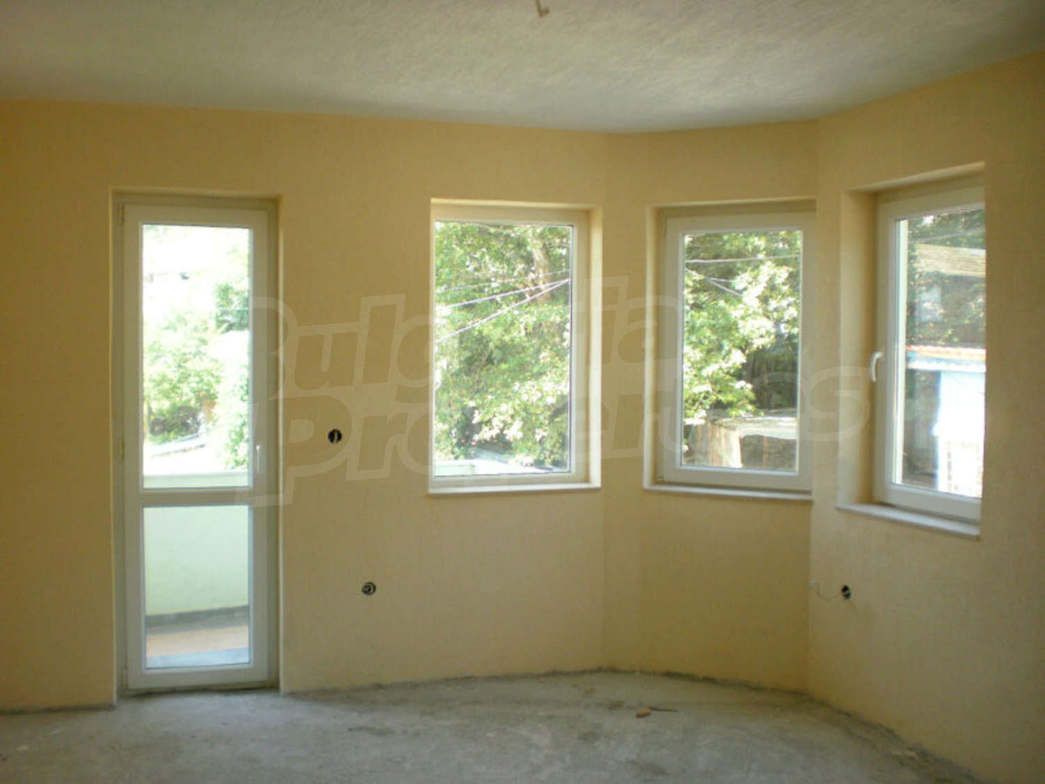 Gallery Picture 2