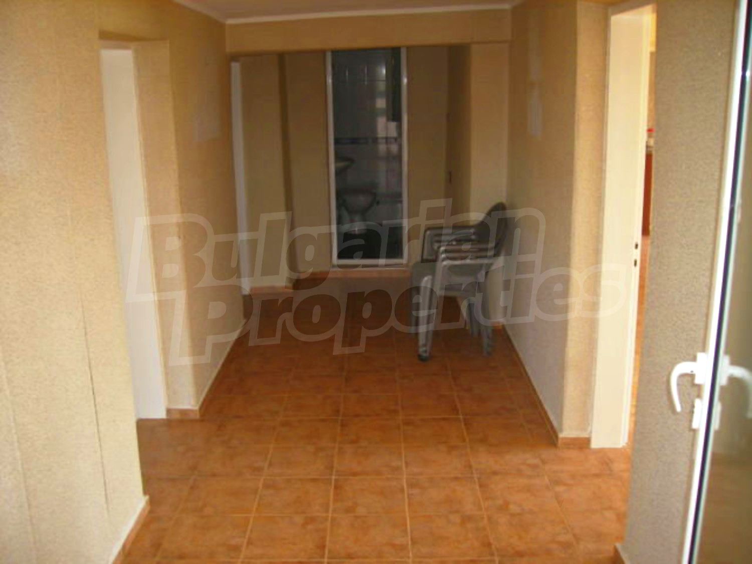 Gallery Picture 8