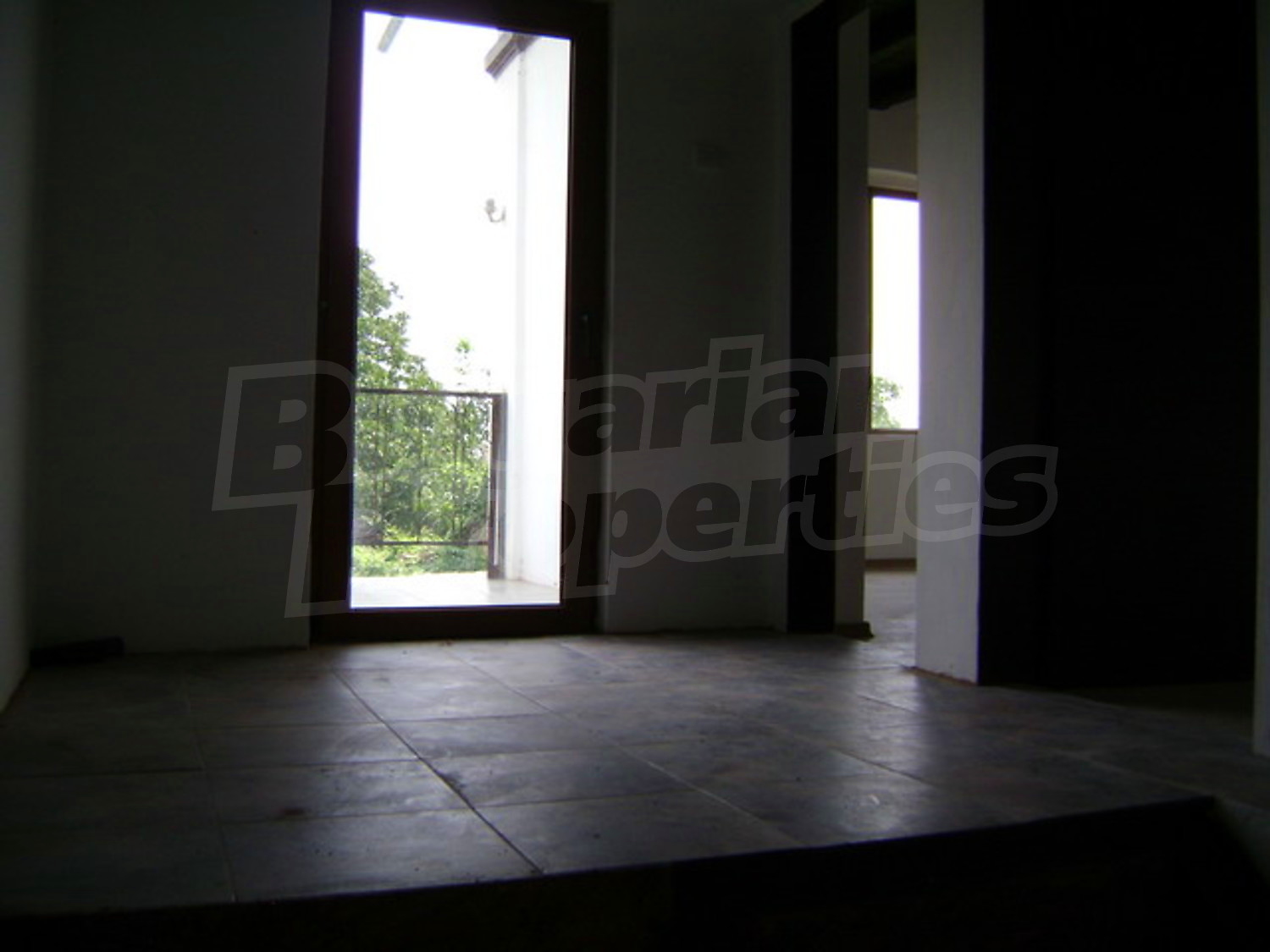Gallery Picture 13