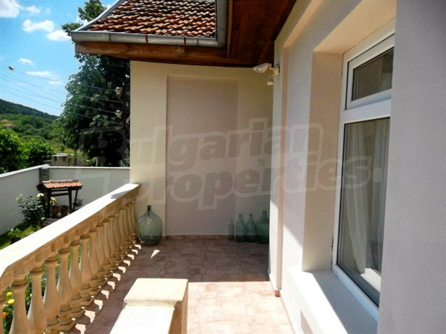 Gallery Picture 13
