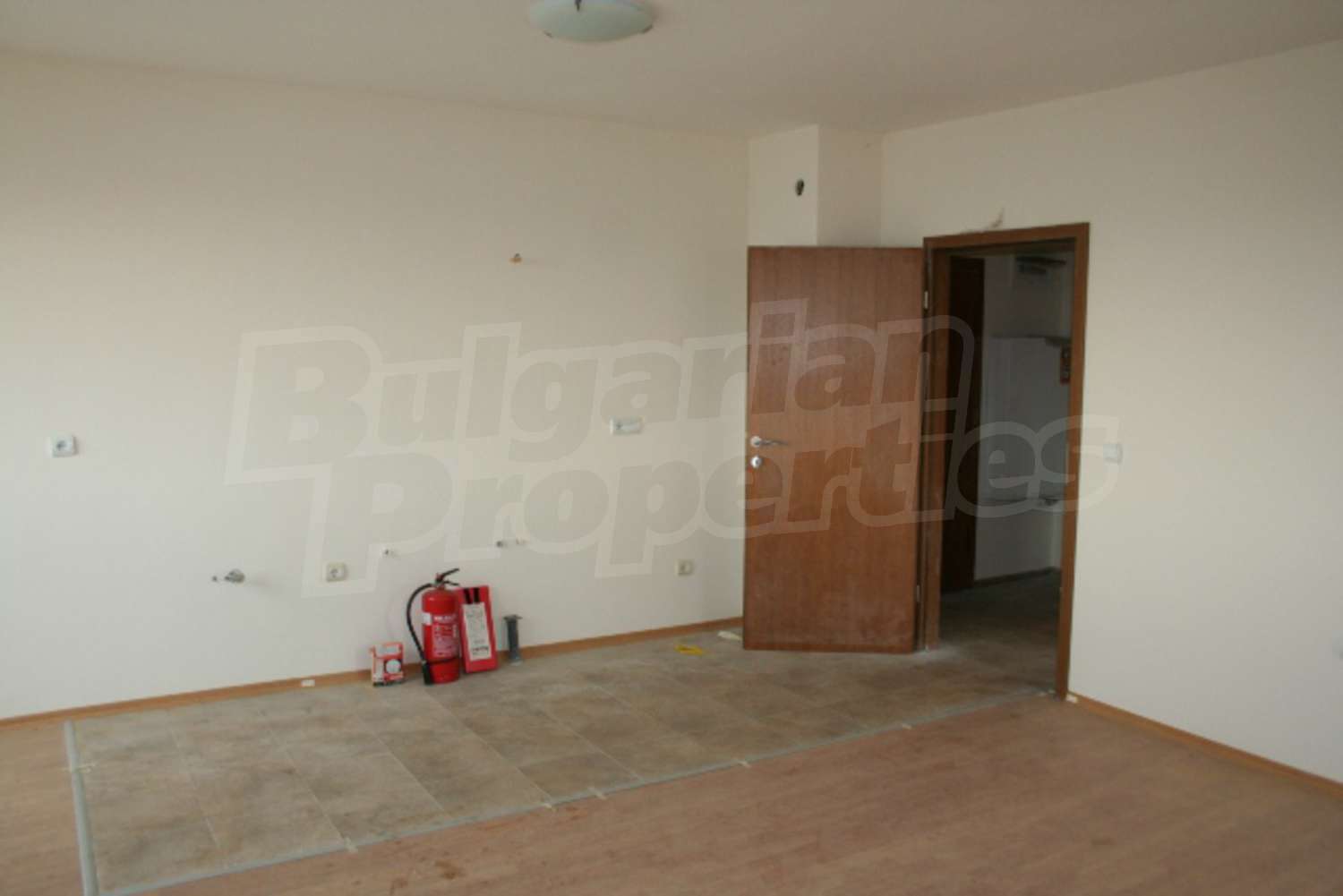 Gallery Picture 28