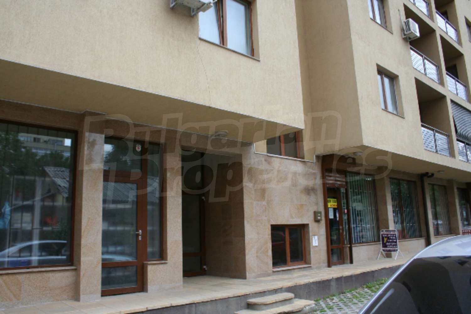 Gallery Picture 6