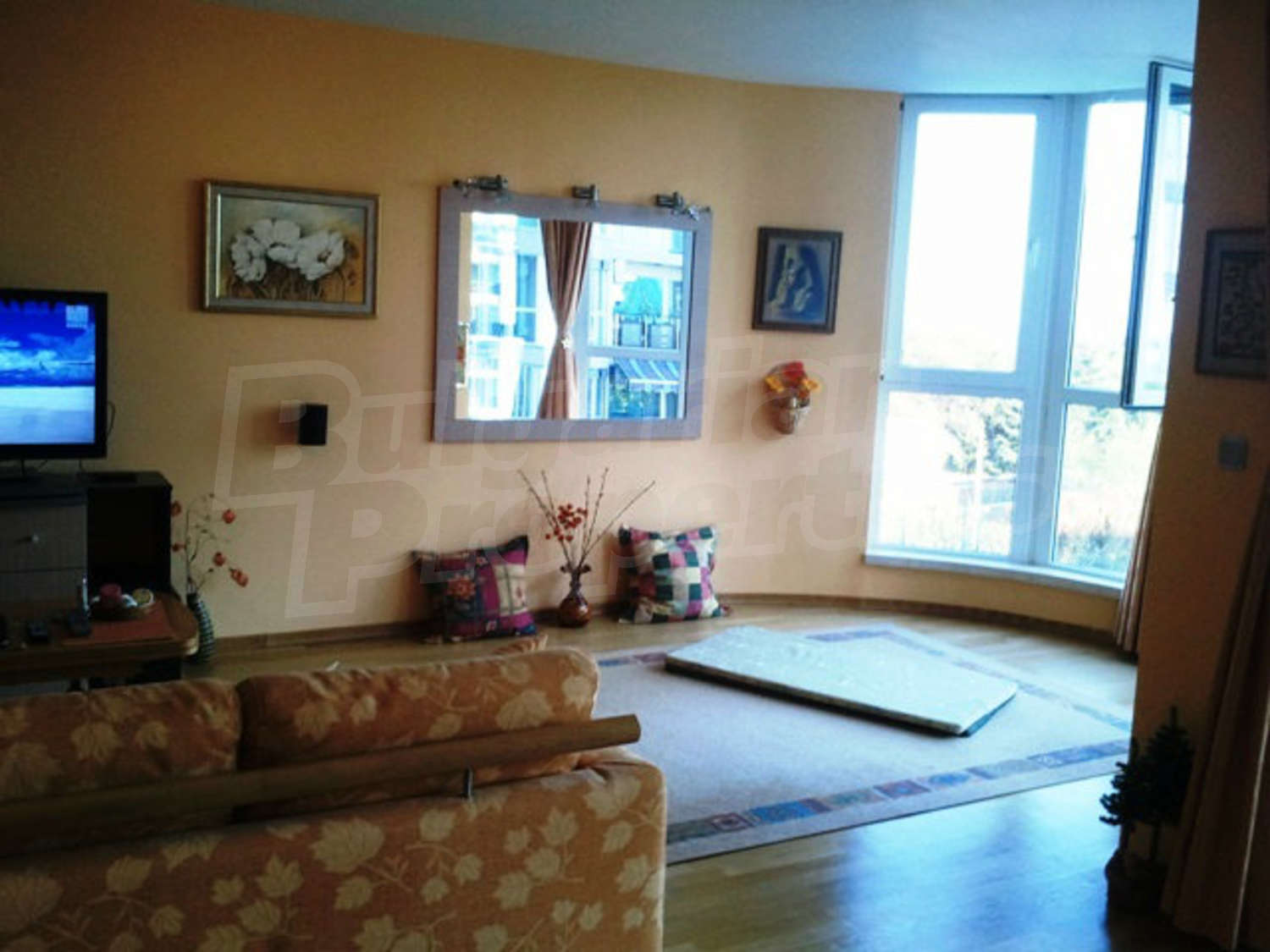 Gallery Picture 3