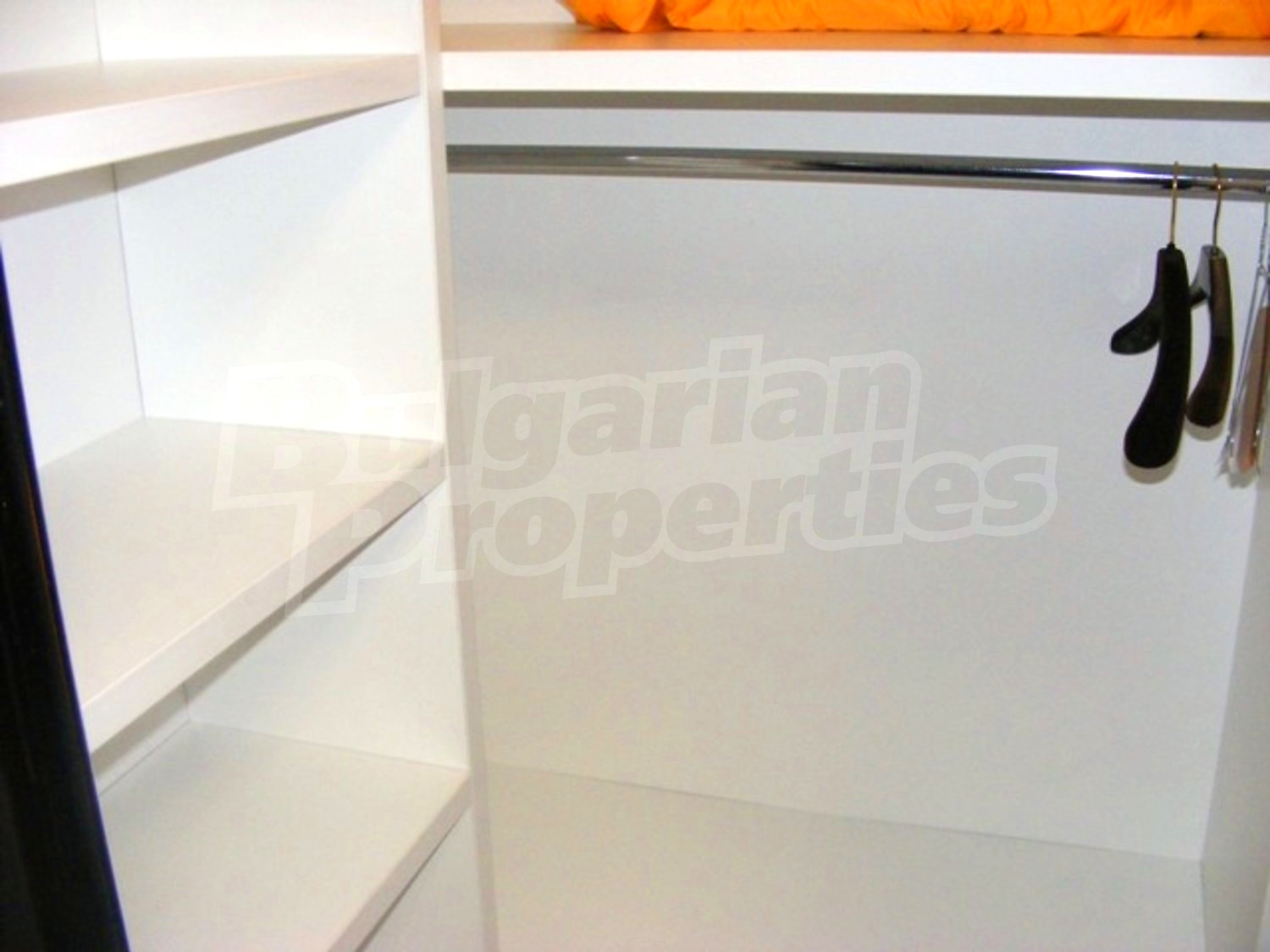 Gallery Picture 11