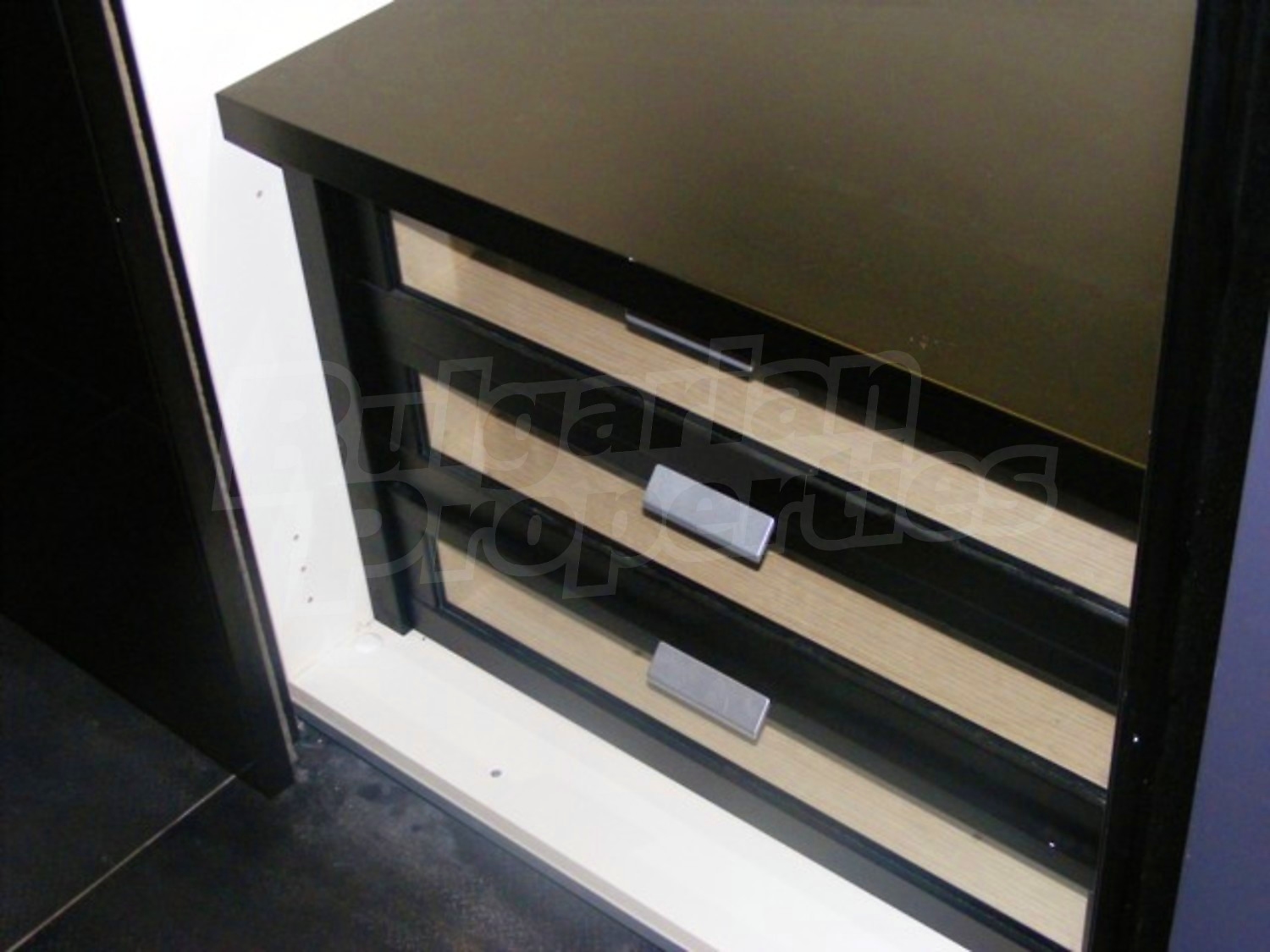 Gallery Picture 19
