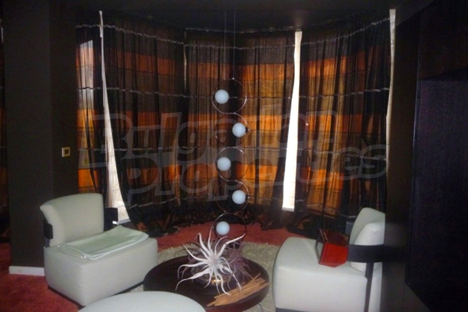 Gallery Picture 25