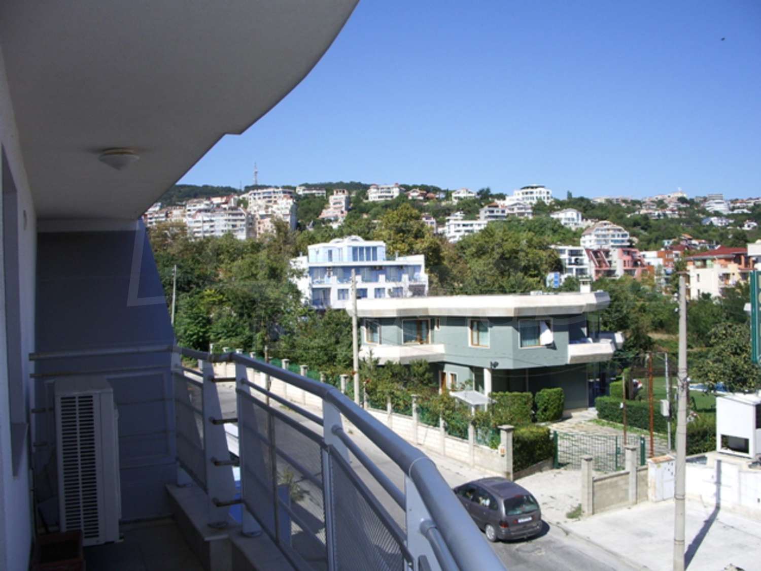 Gallery Picture 11