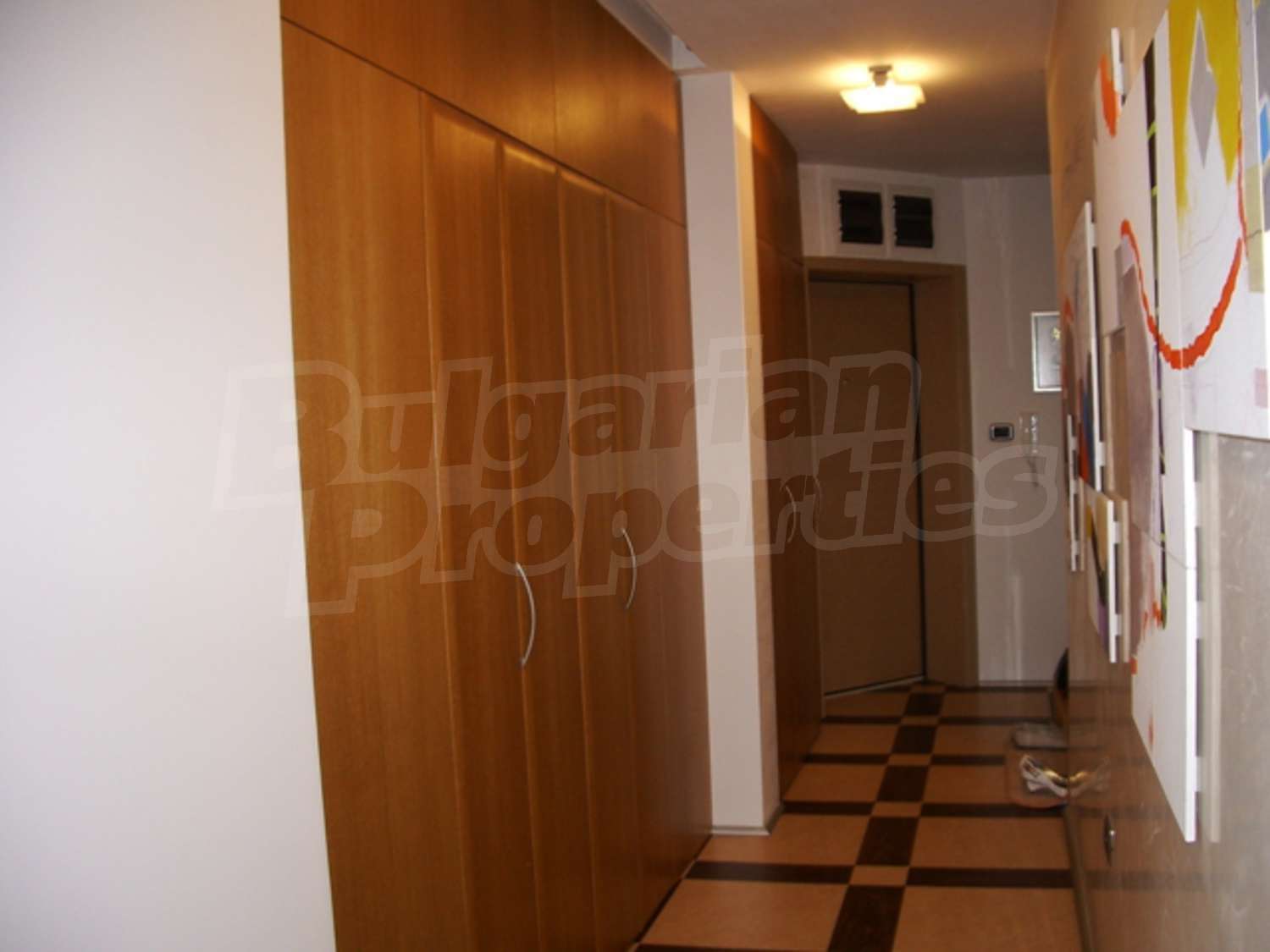 Gallery Picture 6
