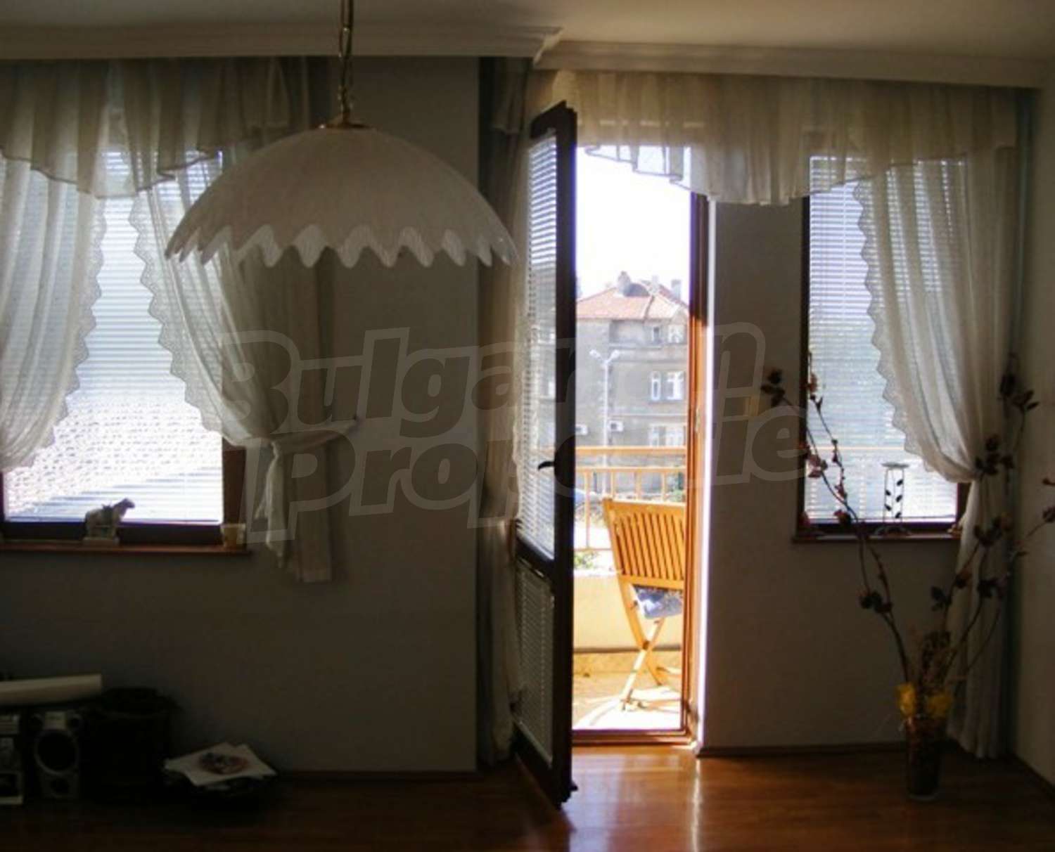 Gallery Picture 11