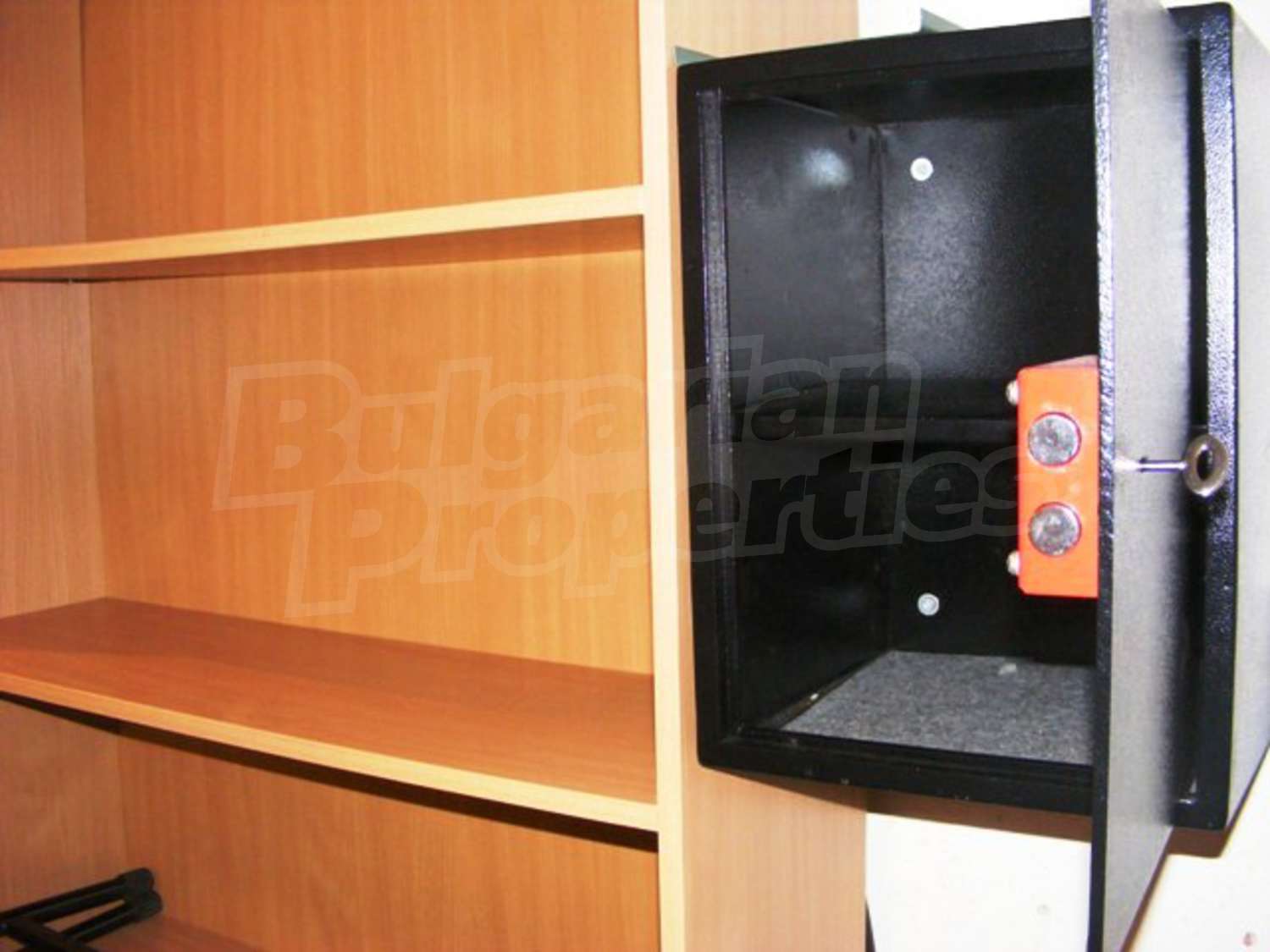 Gallery Picture 24