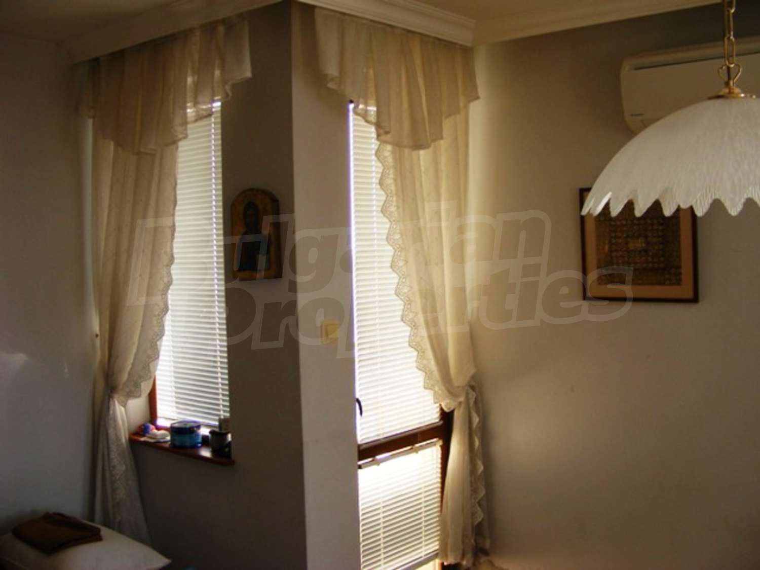 Gallery Picture 8