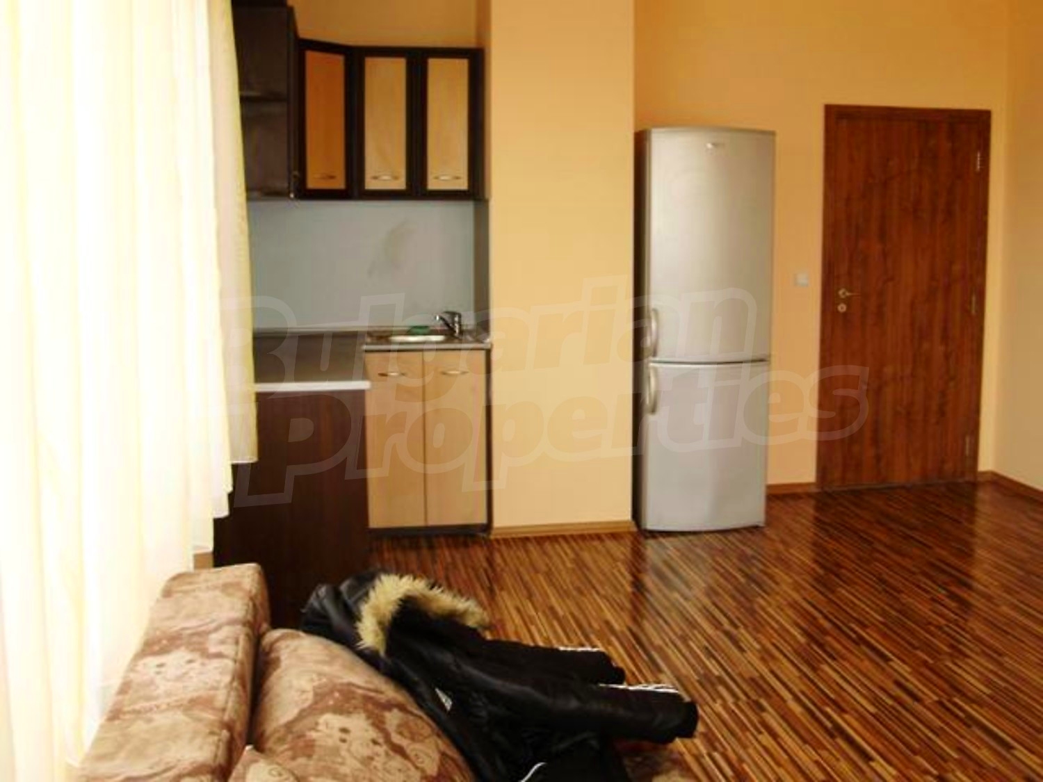 Gallery Picture 2