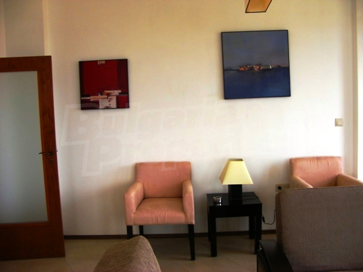 Gallery Picture 12