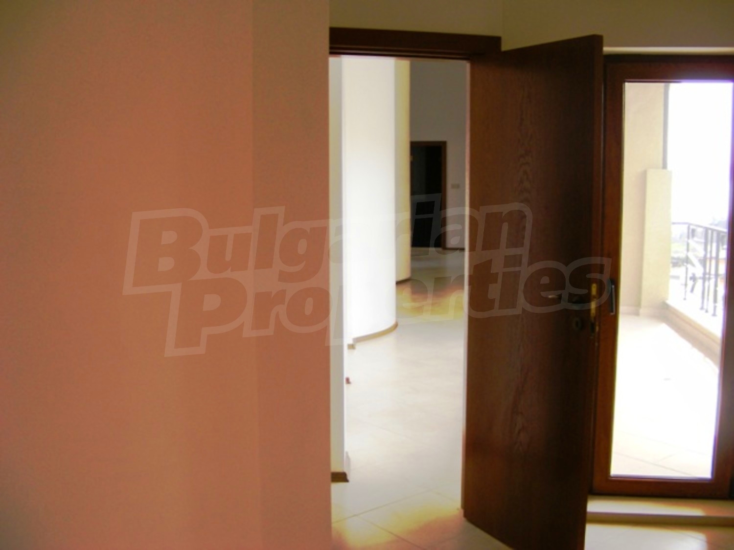 Gallery Picture 23