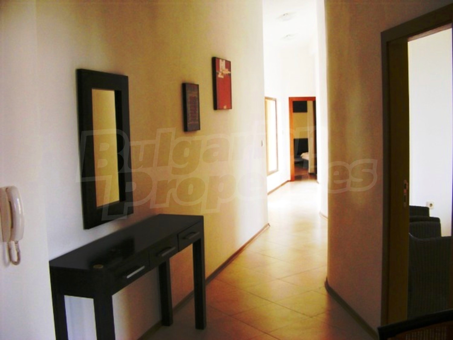 Gallery Picture 25
