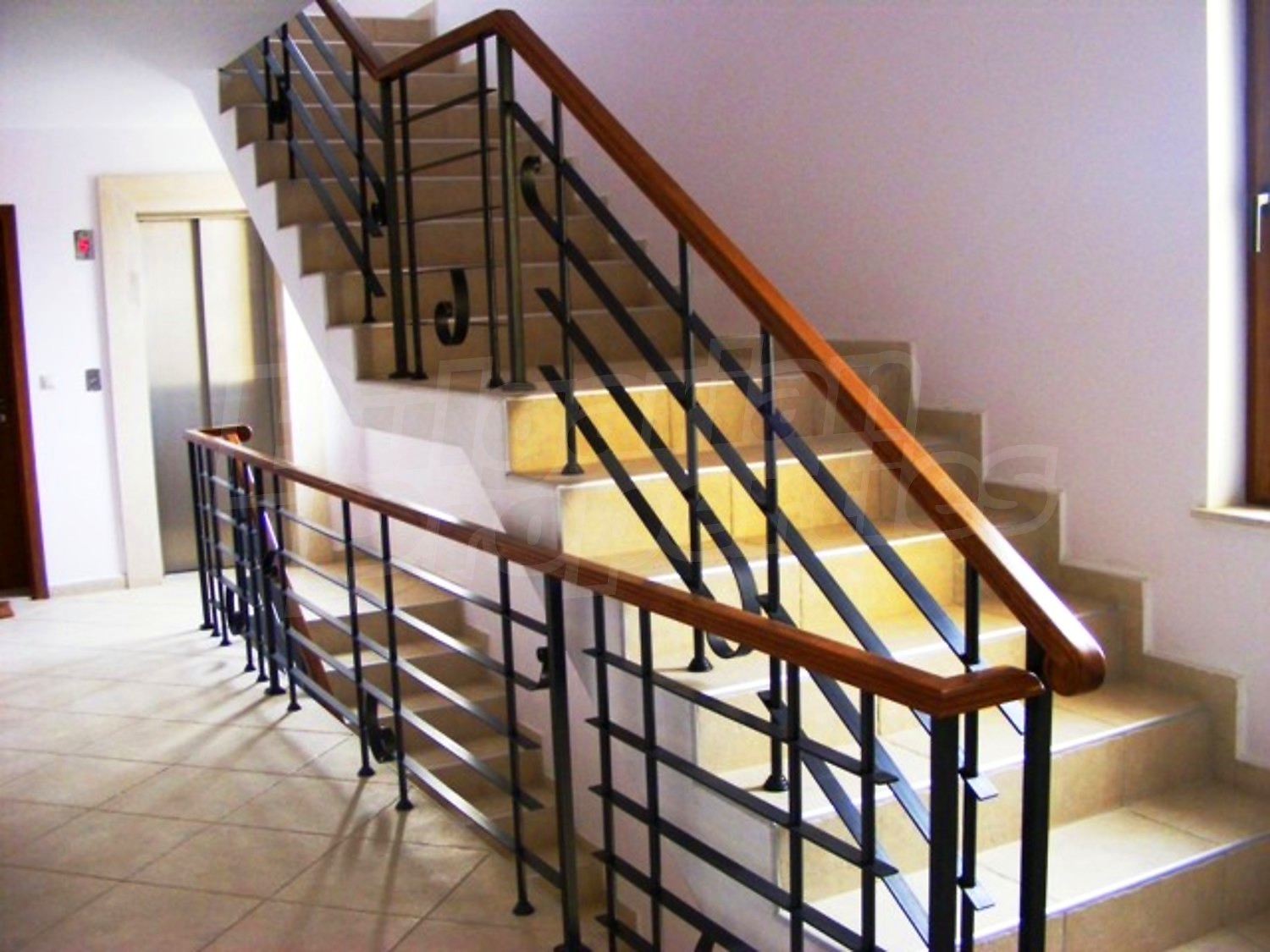 Gallery Picture 28