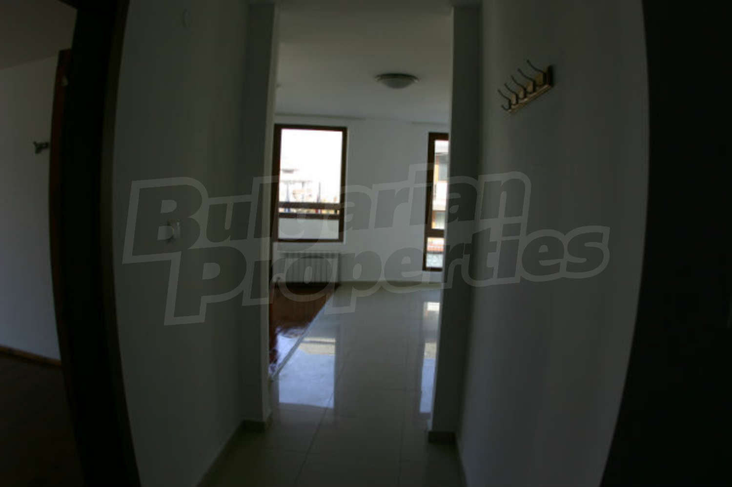 Gallery Picture 8