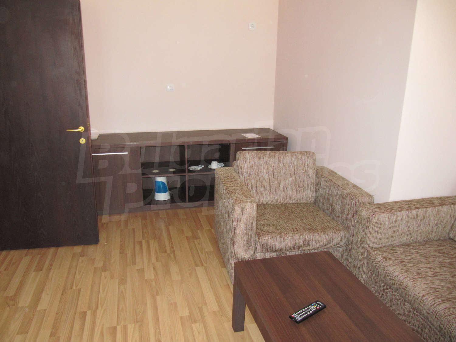 Gallery Picture 9