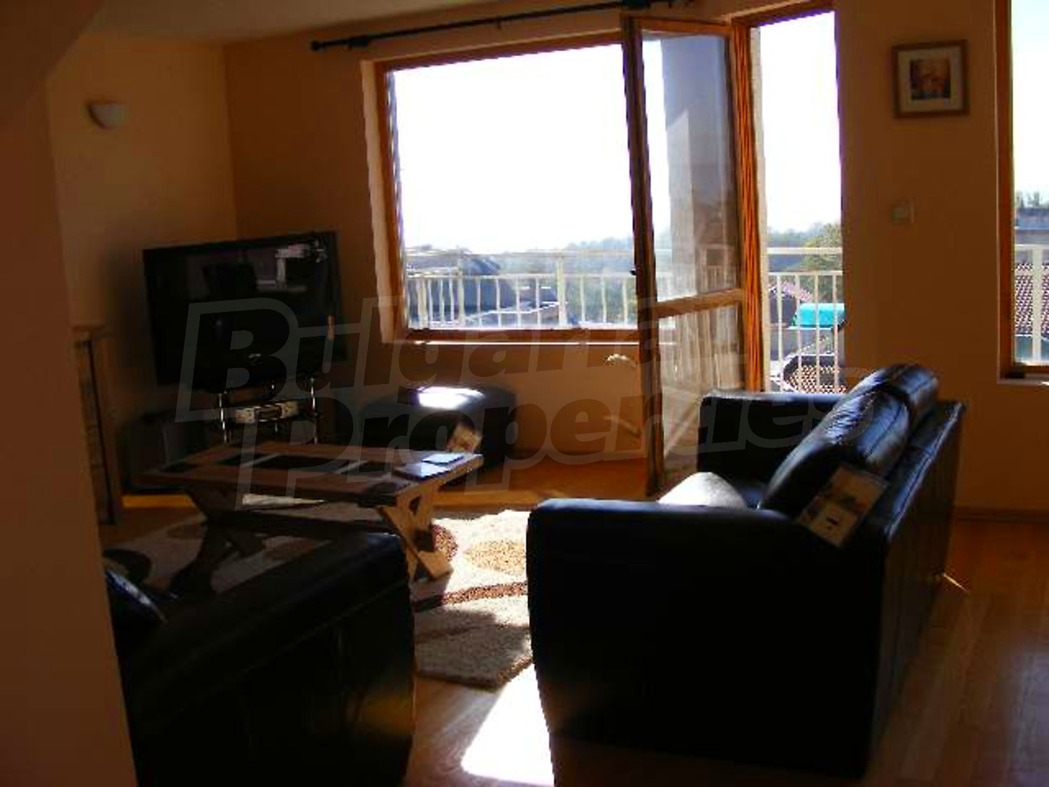 Gallery Picture 4