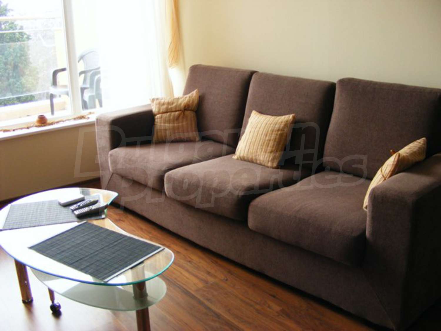 Gallery Picture 9