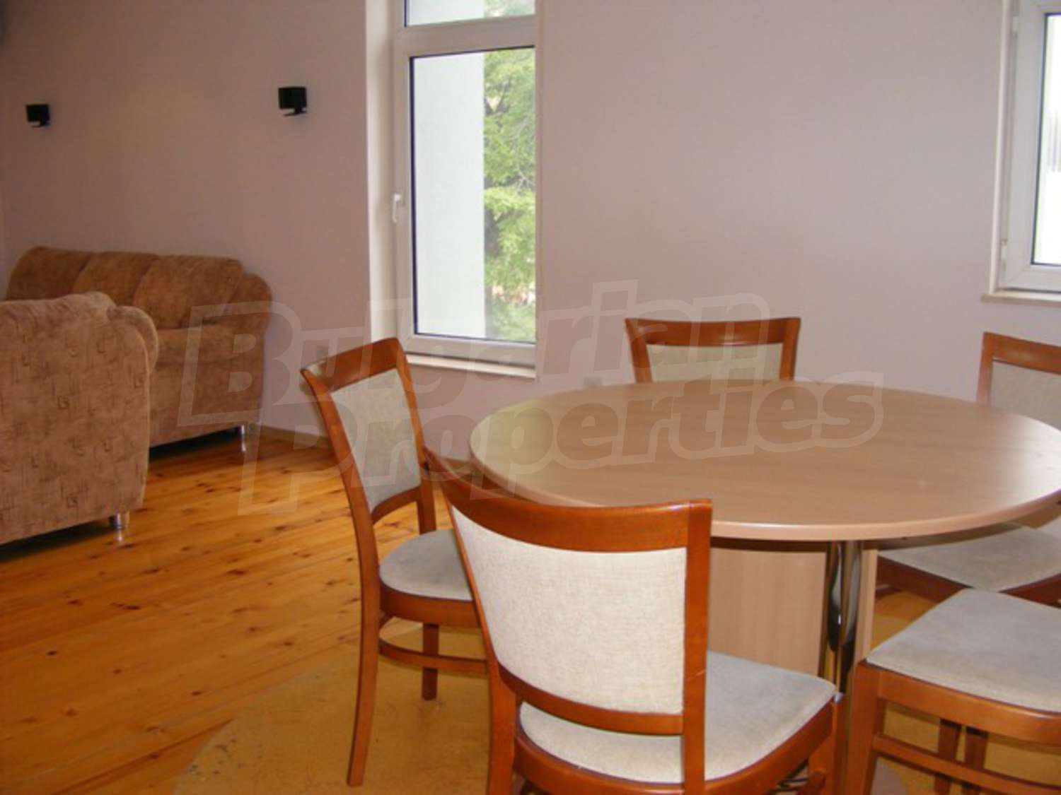 Gallery Picture 3