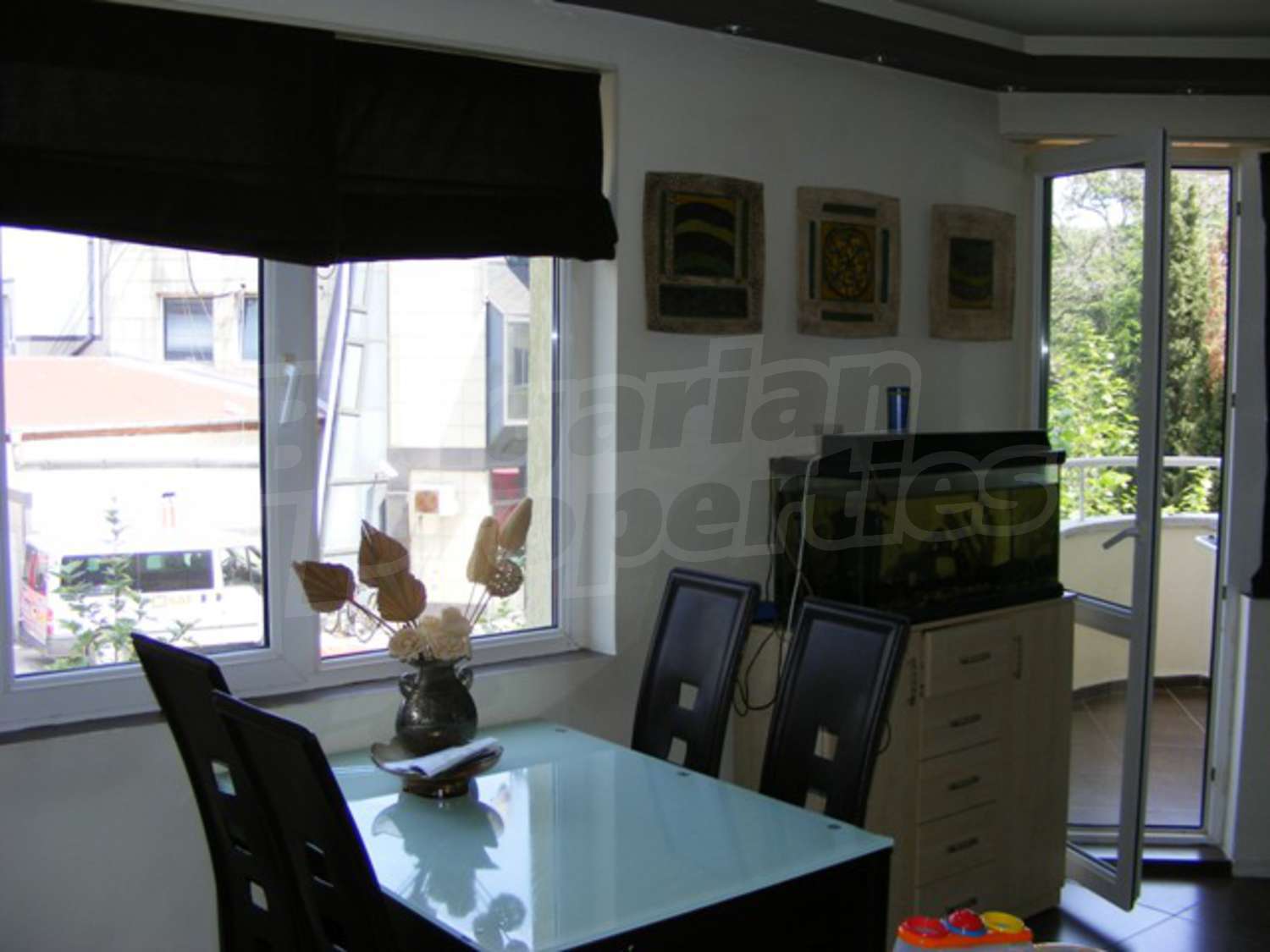 Gallery Picture 3