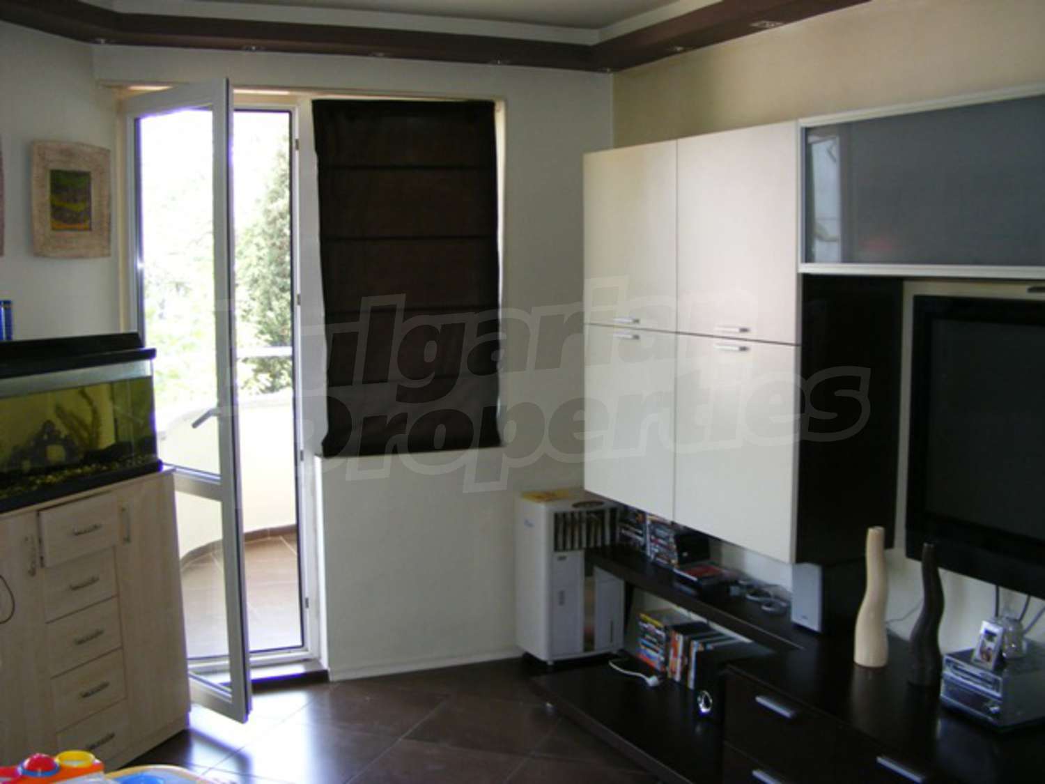 Gallery Picture 4