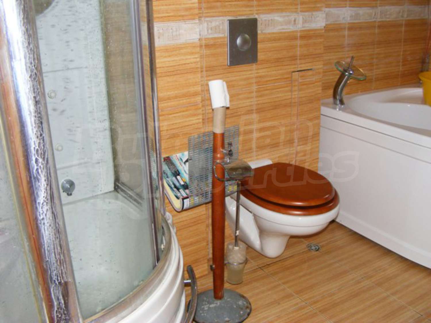Gallery Picture 6