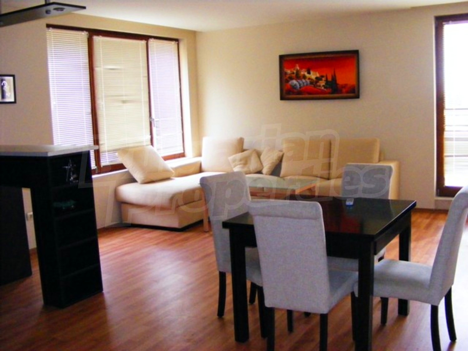 Gallery Picture 4