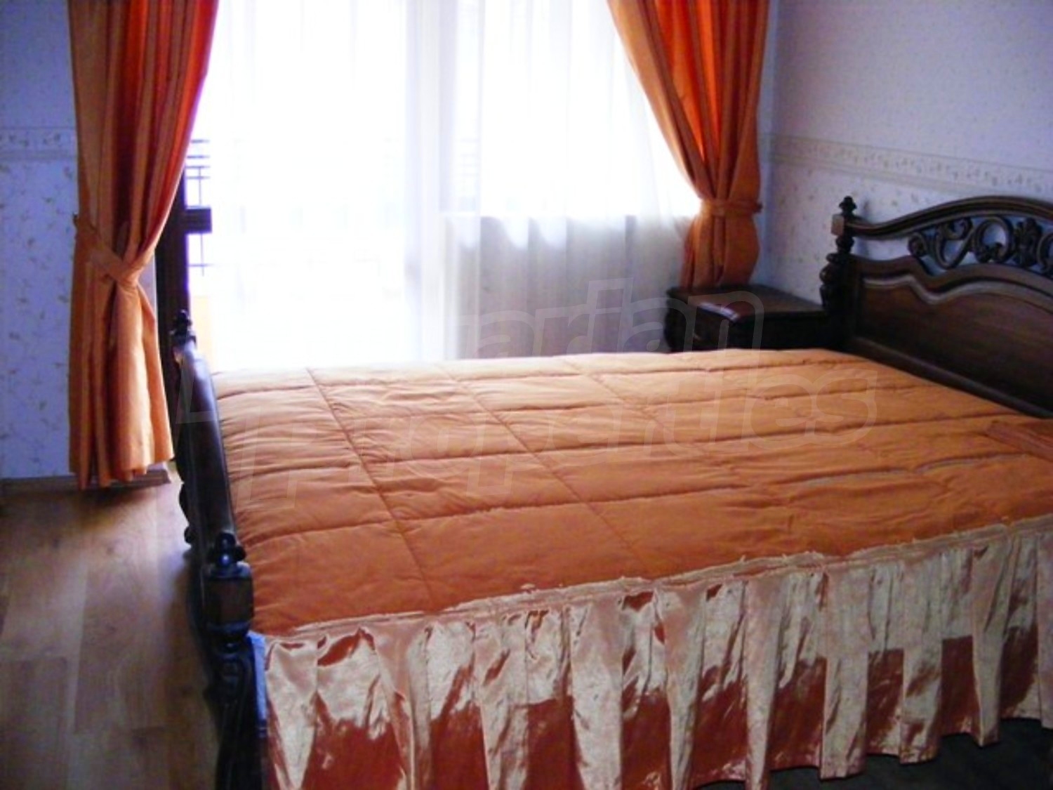 Gallery Picture 12