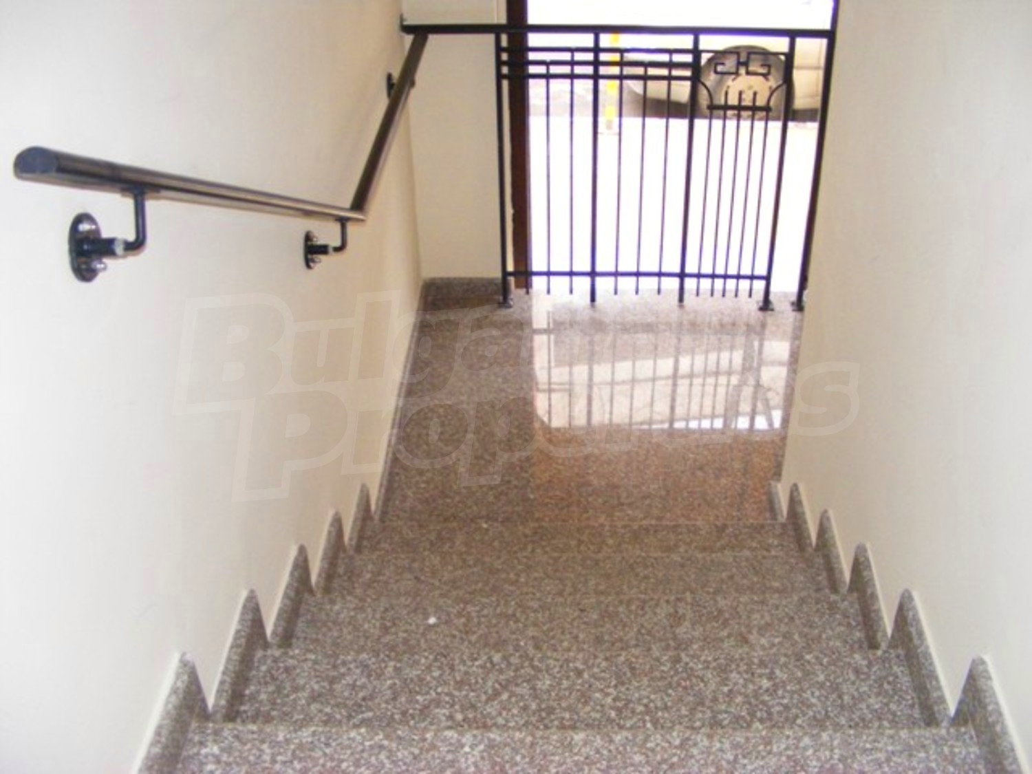Gallery Picture 20