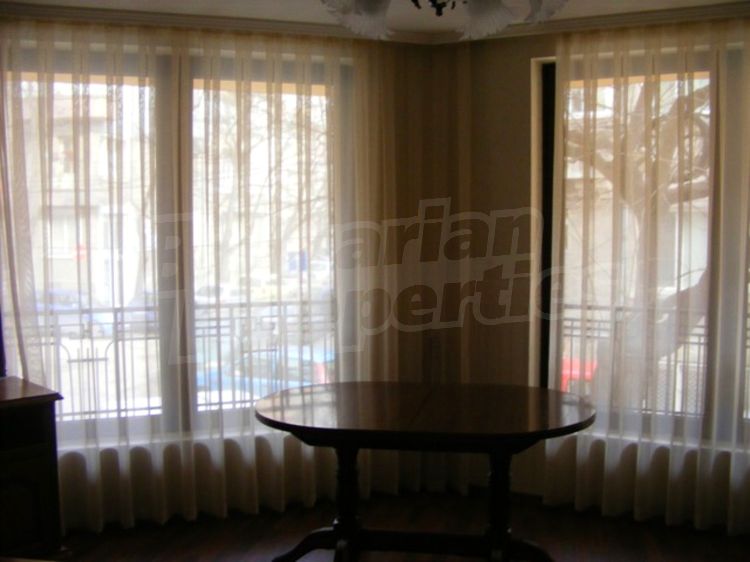 Gallery Picture 4