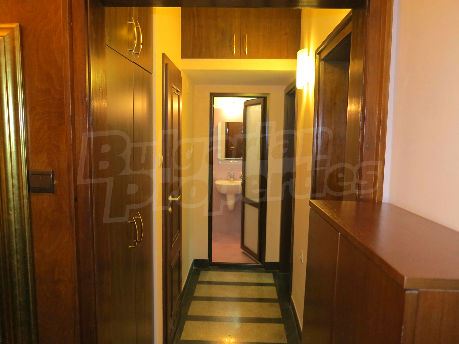 Gallery Picture 5