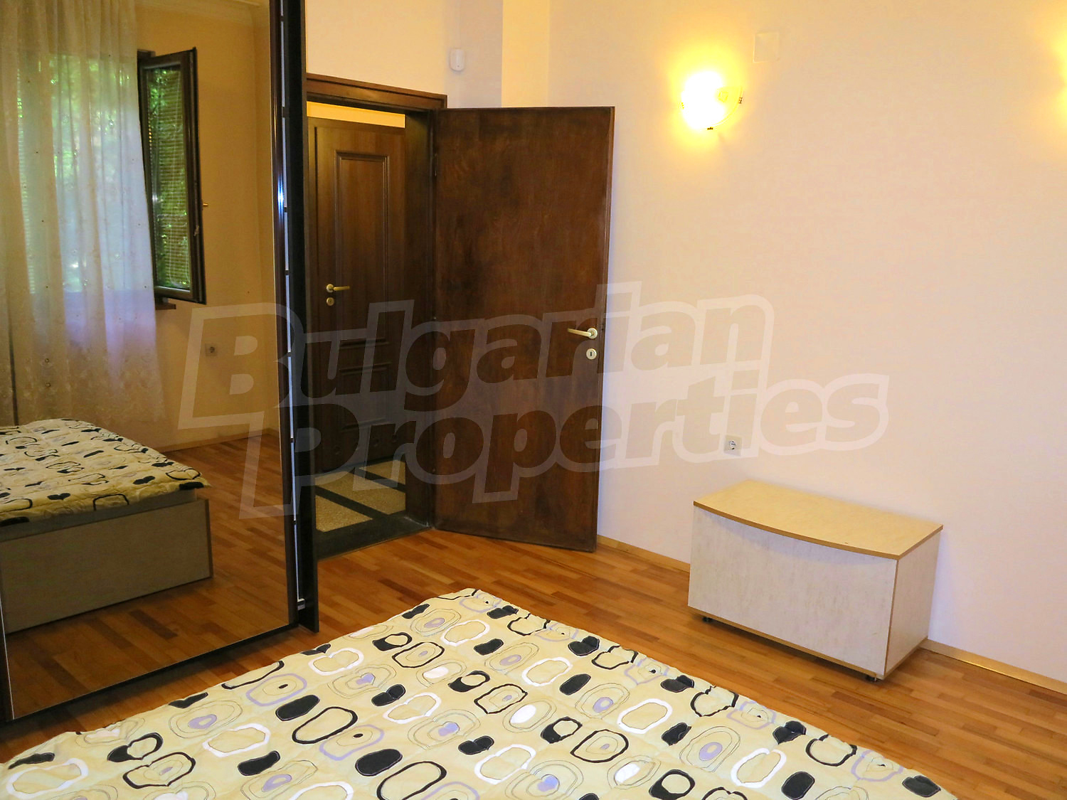 Gallery Picture 8