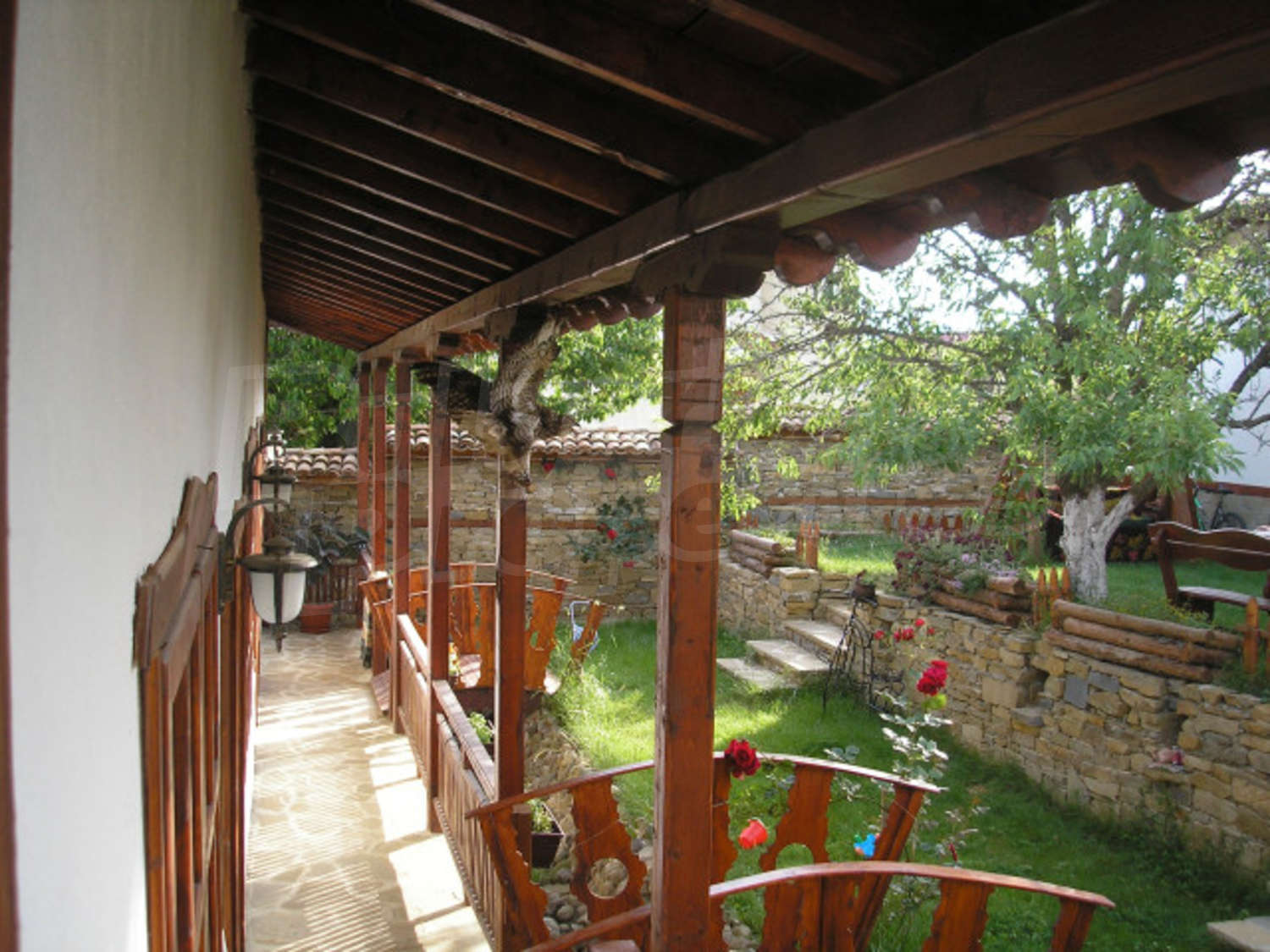 Gallery Picture 12