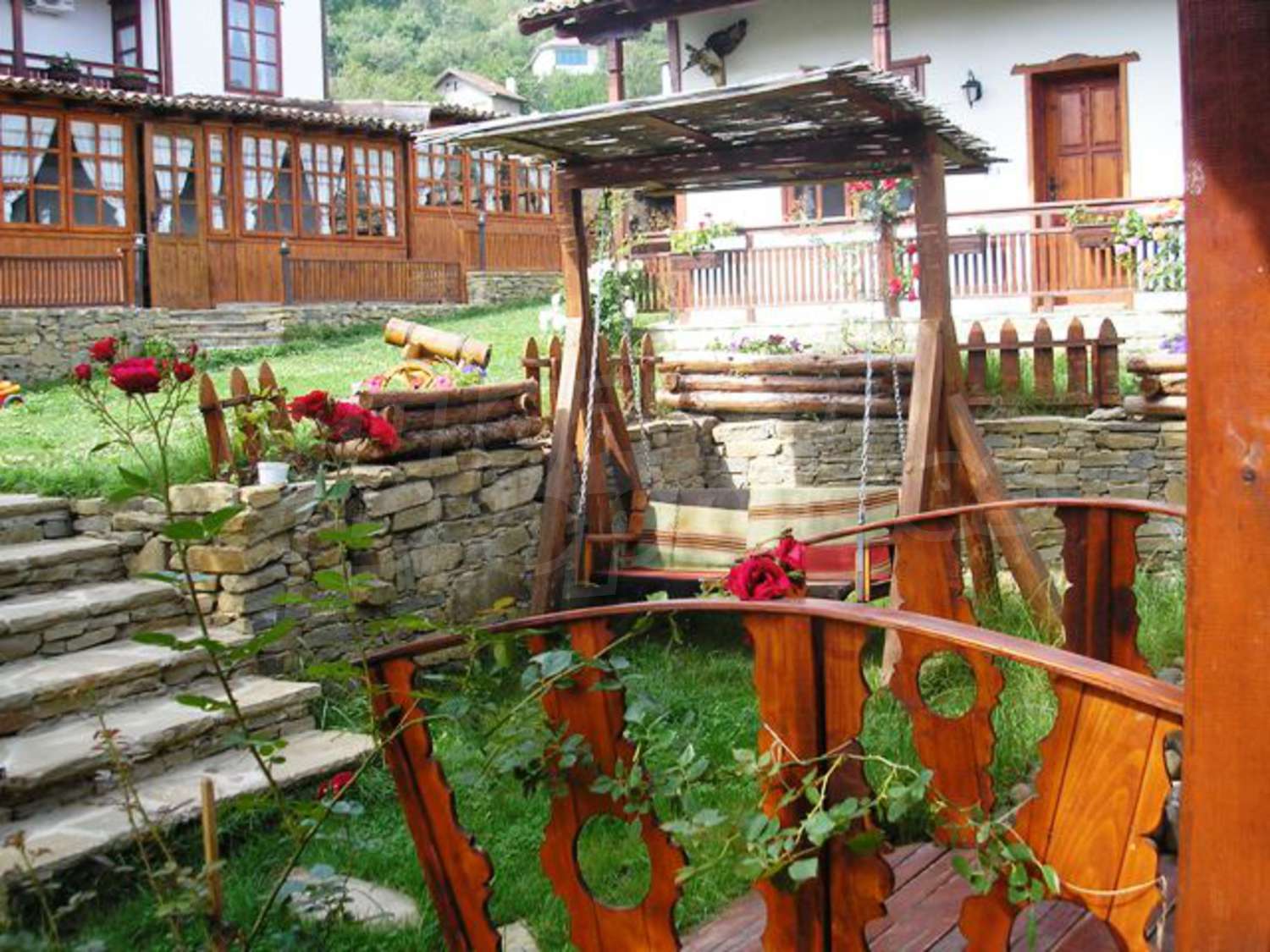 Gallery Picture 13