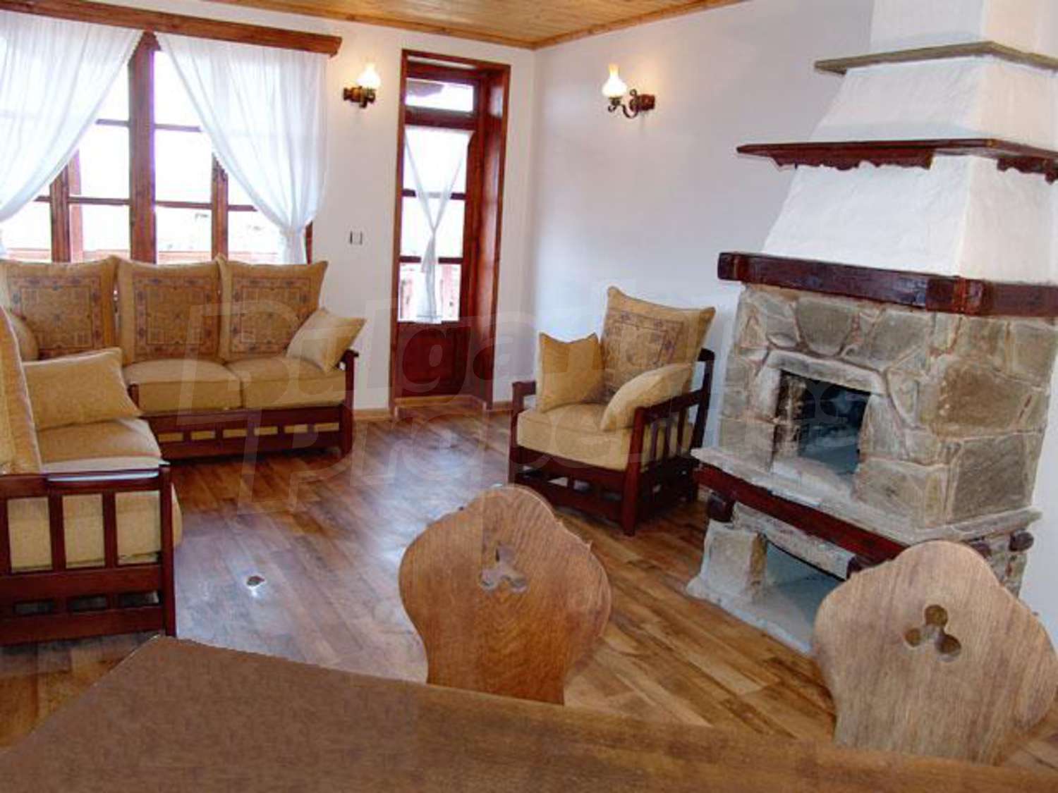 Gallery Picture 15