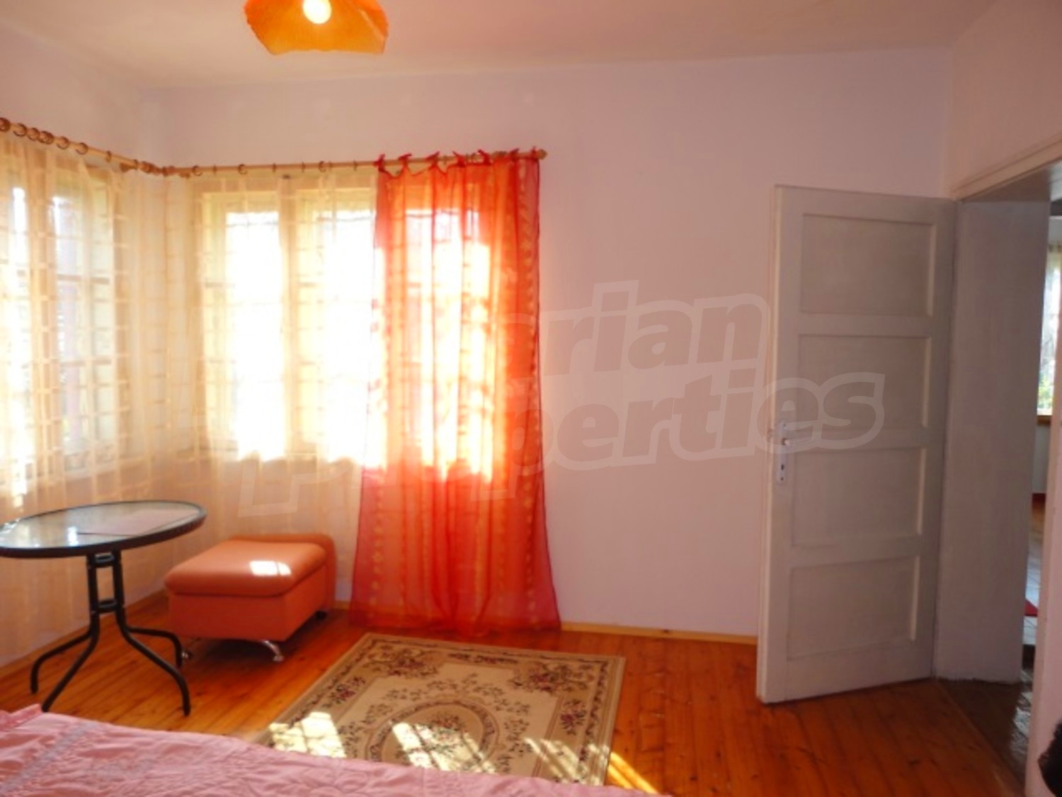 Gallery Picture 27