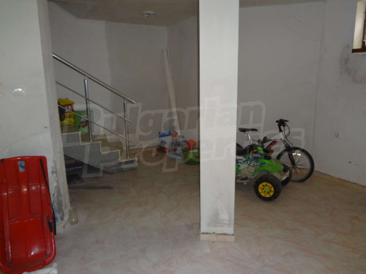 Gallery Picture 12