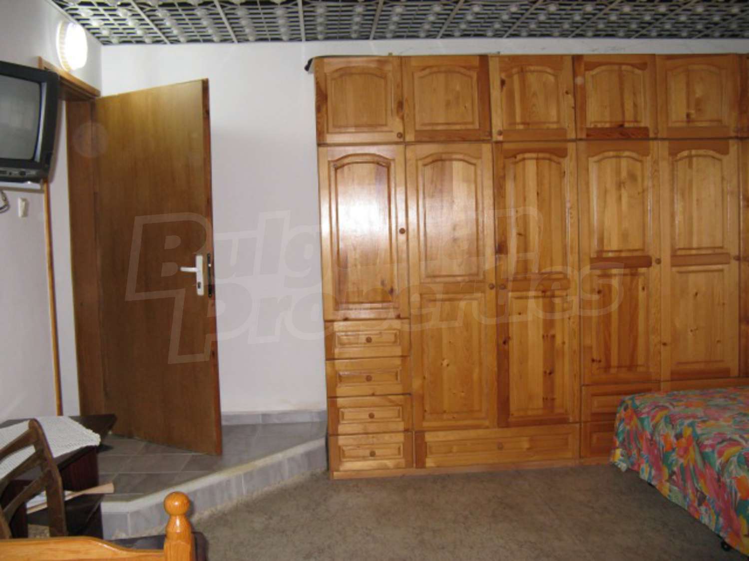 Gallery Picture 12